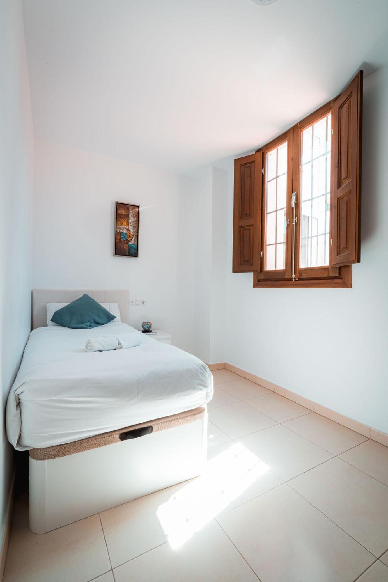 Qh Elvira Apartment Granada Exterior foto