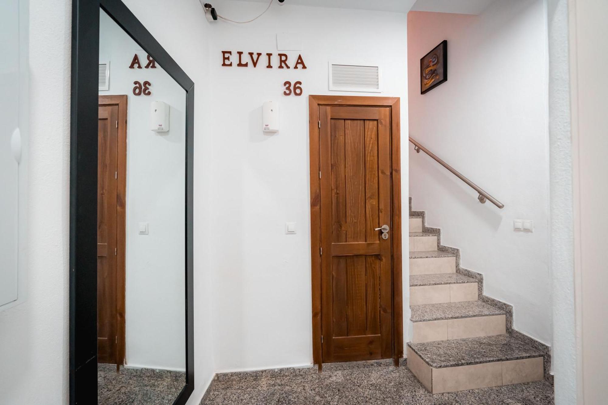 Qh Elvira Apartment Granada Exterior foto
